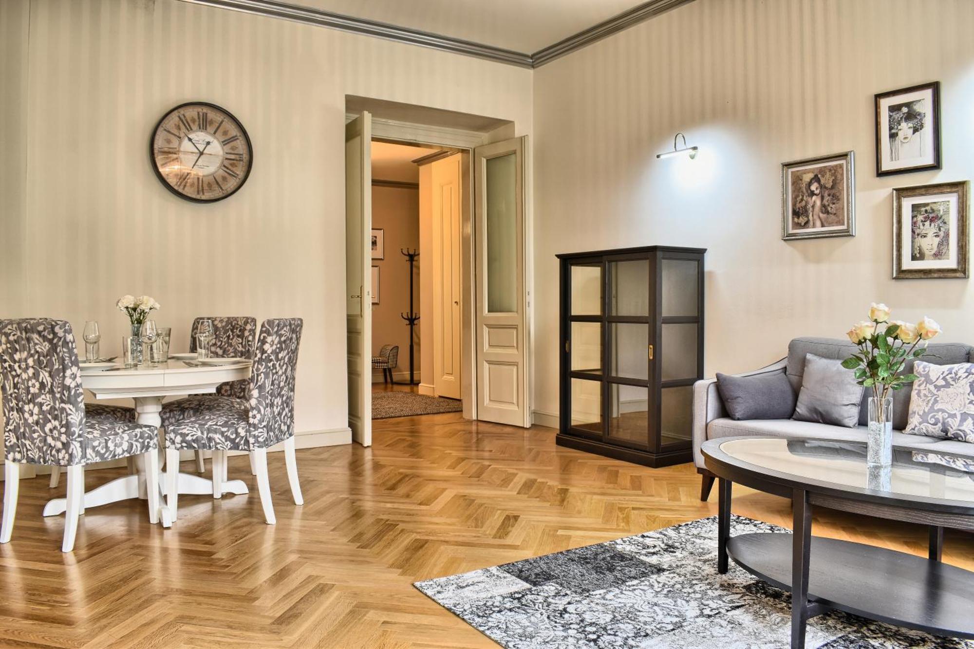 Milosrdnych Apartment Prag